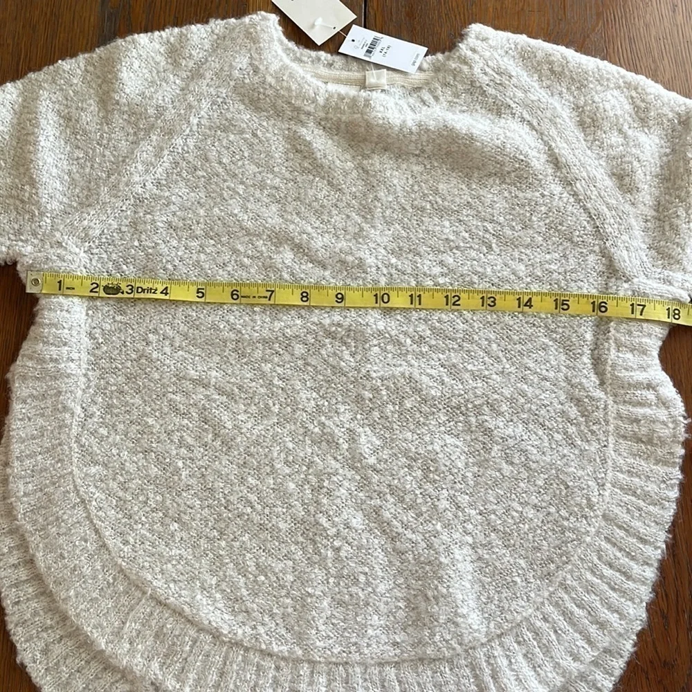 NWT Gap kids size XXL 14–16 cocoon pullover Ivory frost crewneck rounded bottom
